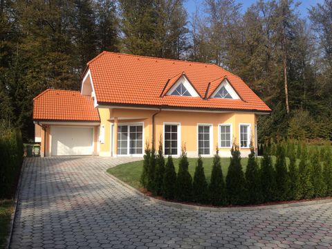 House dans Trnovec pri Dramljah