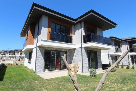 Villa dans Piri Mehmet Paşa Mahallesi