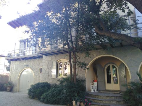 Villa dans Viareggio