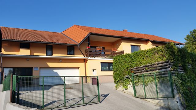Maison individuelle dans Trnovec pri Dramljah