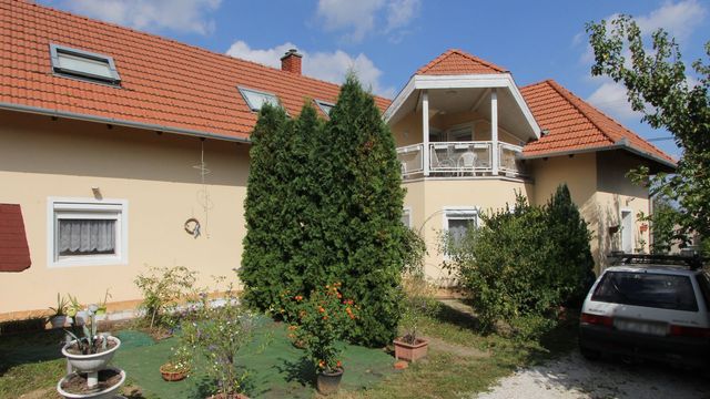 Maison individuelle dans Cserszegtomaj