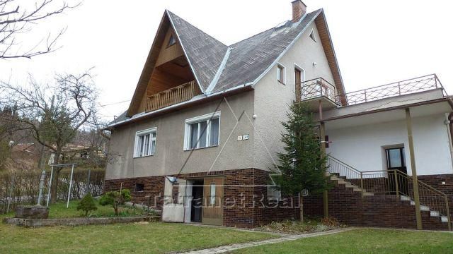 Maison individuelle dans Prievidza