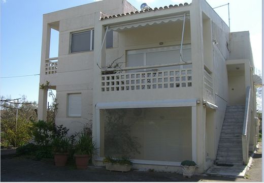 Maison individuelle dans Avlida