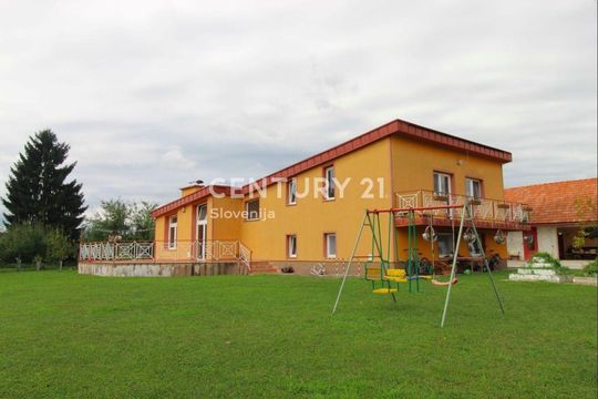 House dans Celje