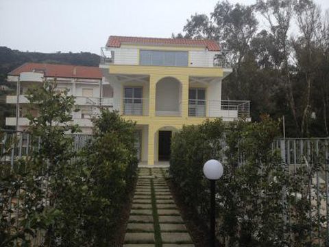 Villa dans Marinella