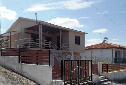 Maison individuelle dans Dilesi
