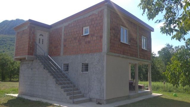 House dans Niksic