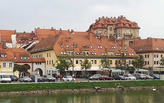 Objet différent dans Maribor