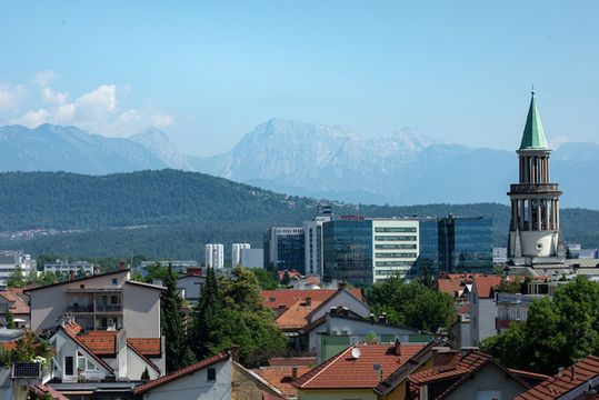Objet différent dans Šiška