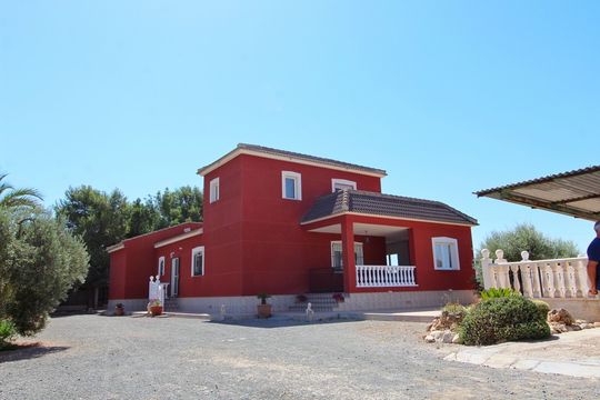 House dans Los Montesinos