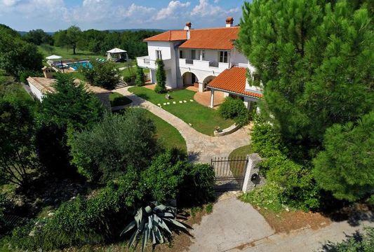 Villa dans Marčana