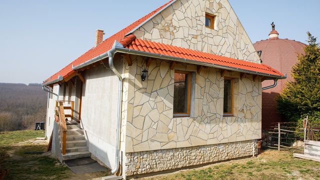 House dans Zalacsany