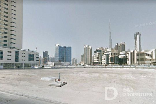Terre dans Dubaï