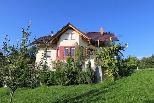Maison individuelle dans Grosuplje