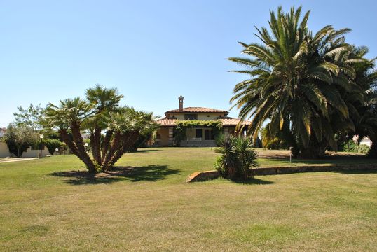 Villa dans Anzio