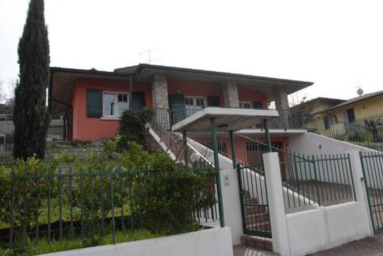 Villa dans Pozzolengo