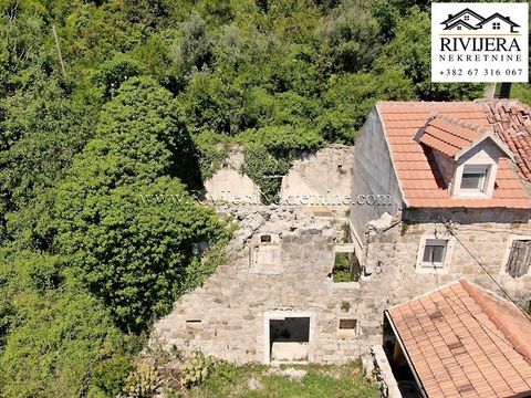 Maison individuelle dans Herceg Novi