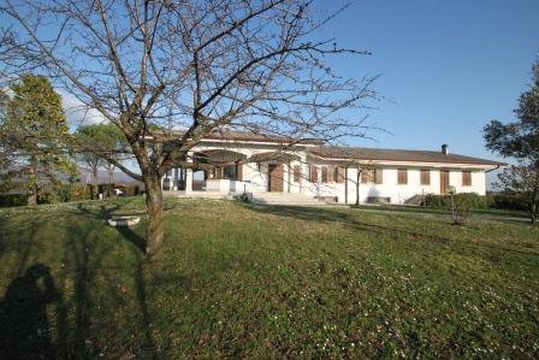 Maison individuelle dans Gorizia
