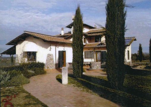 Villa dans Monterosi