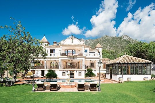 Villa dans Marbella