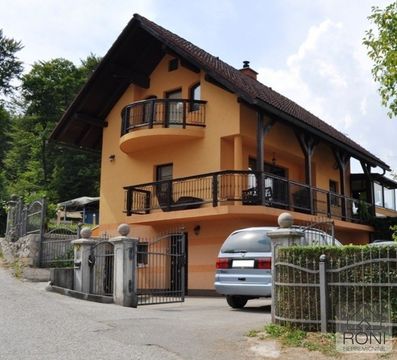 Maison individuelle dans Ivančna Gorica