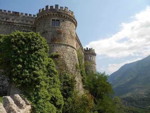Château dans Balsorano