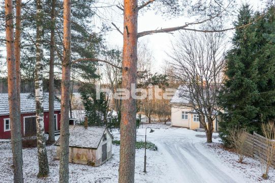 House dans Kauniainen