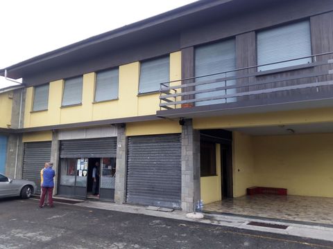 Immobilier commercial dans Rivarolo Canavese