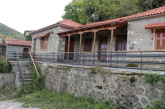 Maison individuelle dans Korinthos