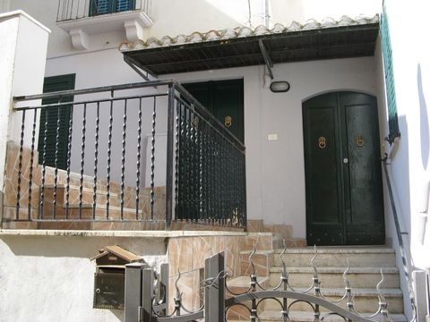 Maison jumelée dans Torre de'Passeri