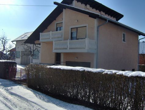 House dans Brchko