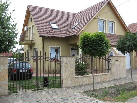 Maison individuelle dans Halasztelek