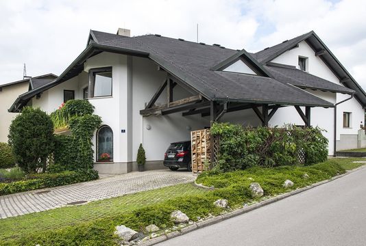 Maison individuelle dans Celje