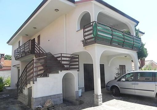 Maison individuelle dans Koper