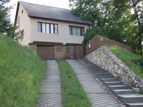 Maison individuelle dans Salgótarján