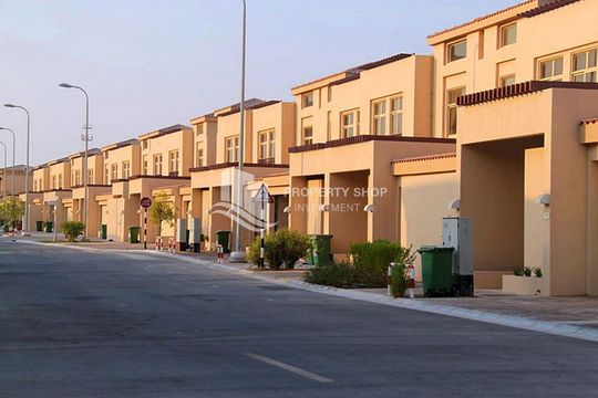 Villa dans Al Karamah