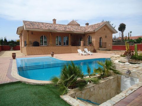 Villa dans Alicante